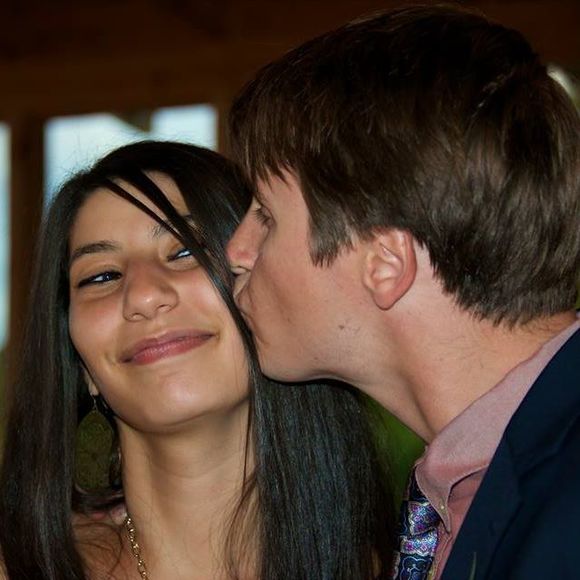 Meet your Posher, Miriam - Picture 1 of 1